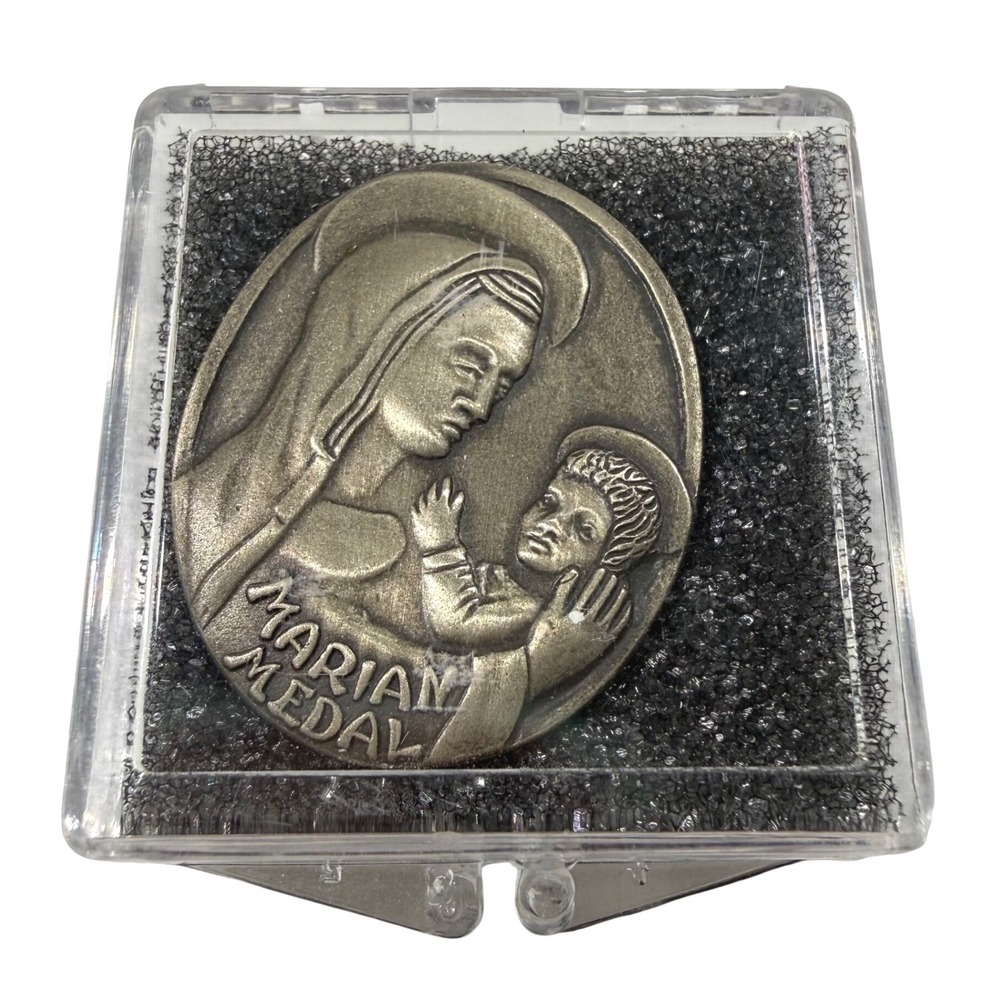 Girl Scout Badge Marian Medal Brooch Pin Vintage Religious Virgin Mary Jesus NIB